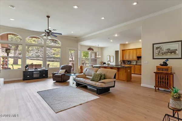 $674,500 | 26450 Cumberland Road, Tehachapi, CA 93561