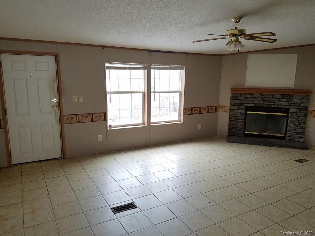 54 Sayles Town Road Fairview, NC 28730 - Photo 4 of 15 Gallery Image 4
