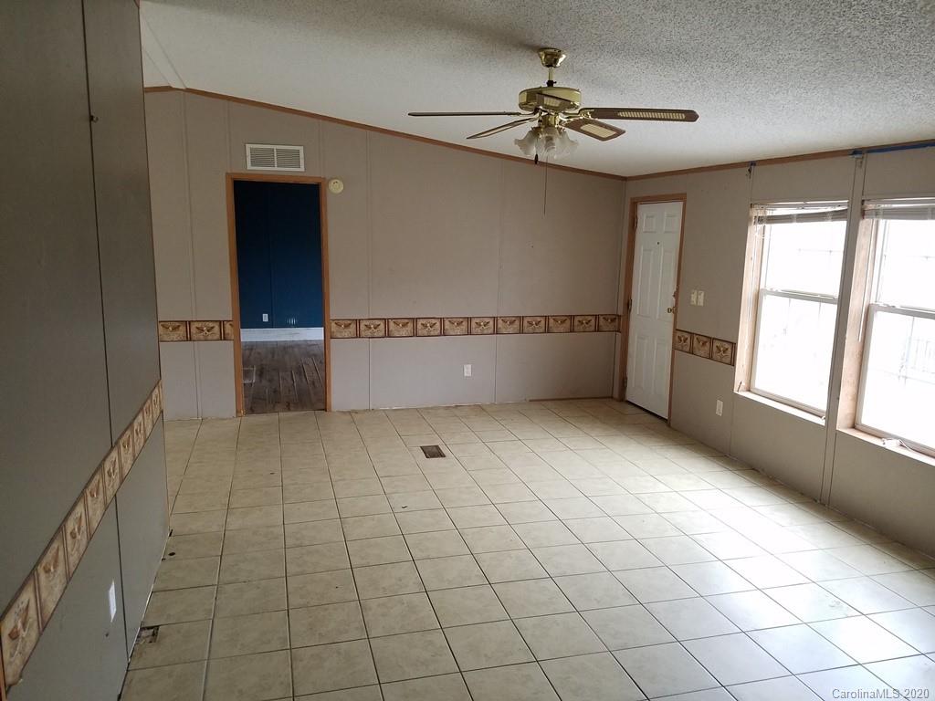 54 Sayles Town Road Fairview, NC 28730 - Photo 5 of 15 Gallery Image 5