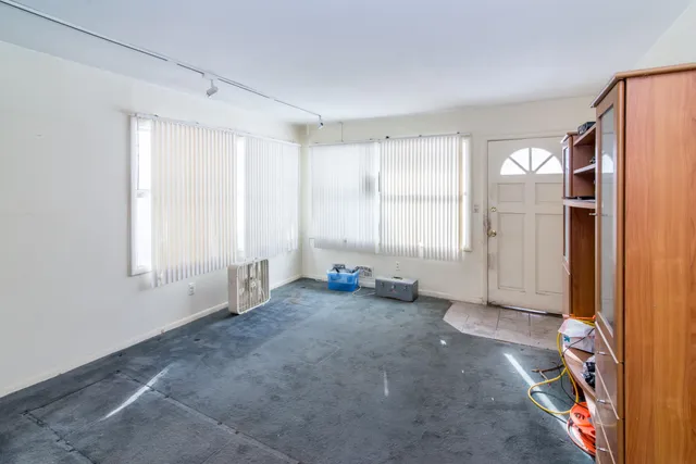 $299,900 | 1334 Miller Avenue, Ann Arbor, MI 48103