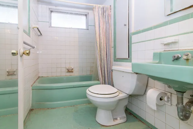 $299,900 | 1334 Miller Avenue, Ann Arbor, MI 48103