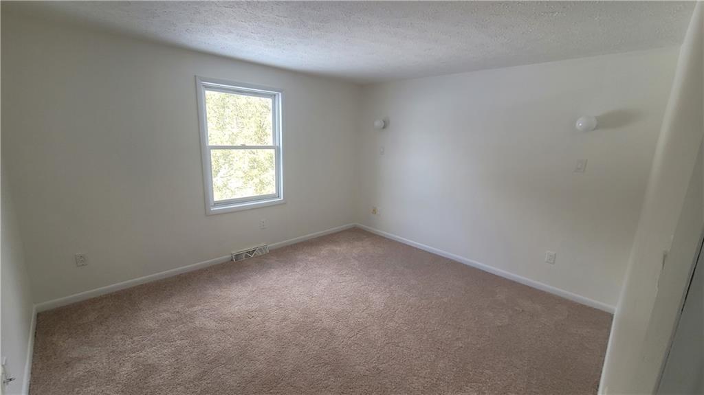 118 Gerner Road Cabot, PA 16023 - Photo 12 of 18 Gallery Image 12