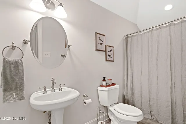 $720,000 | 122 Willow Oaks Drive, Wallace, NC 28466