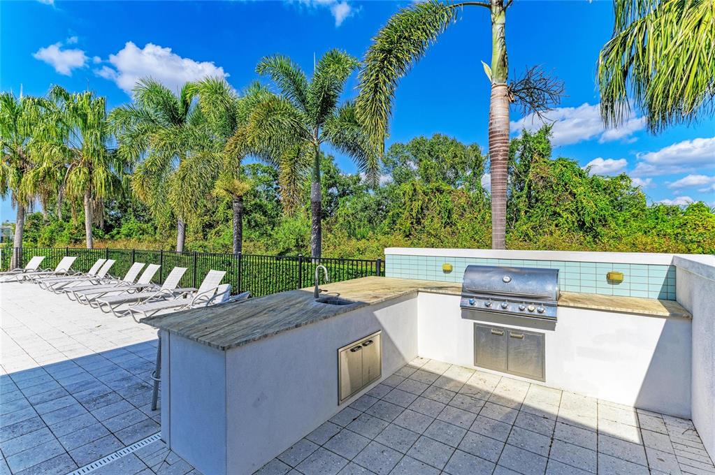 11637 Woodleaf Drive Lakewood Ranch, FL 34211 - Photo 40 of 54