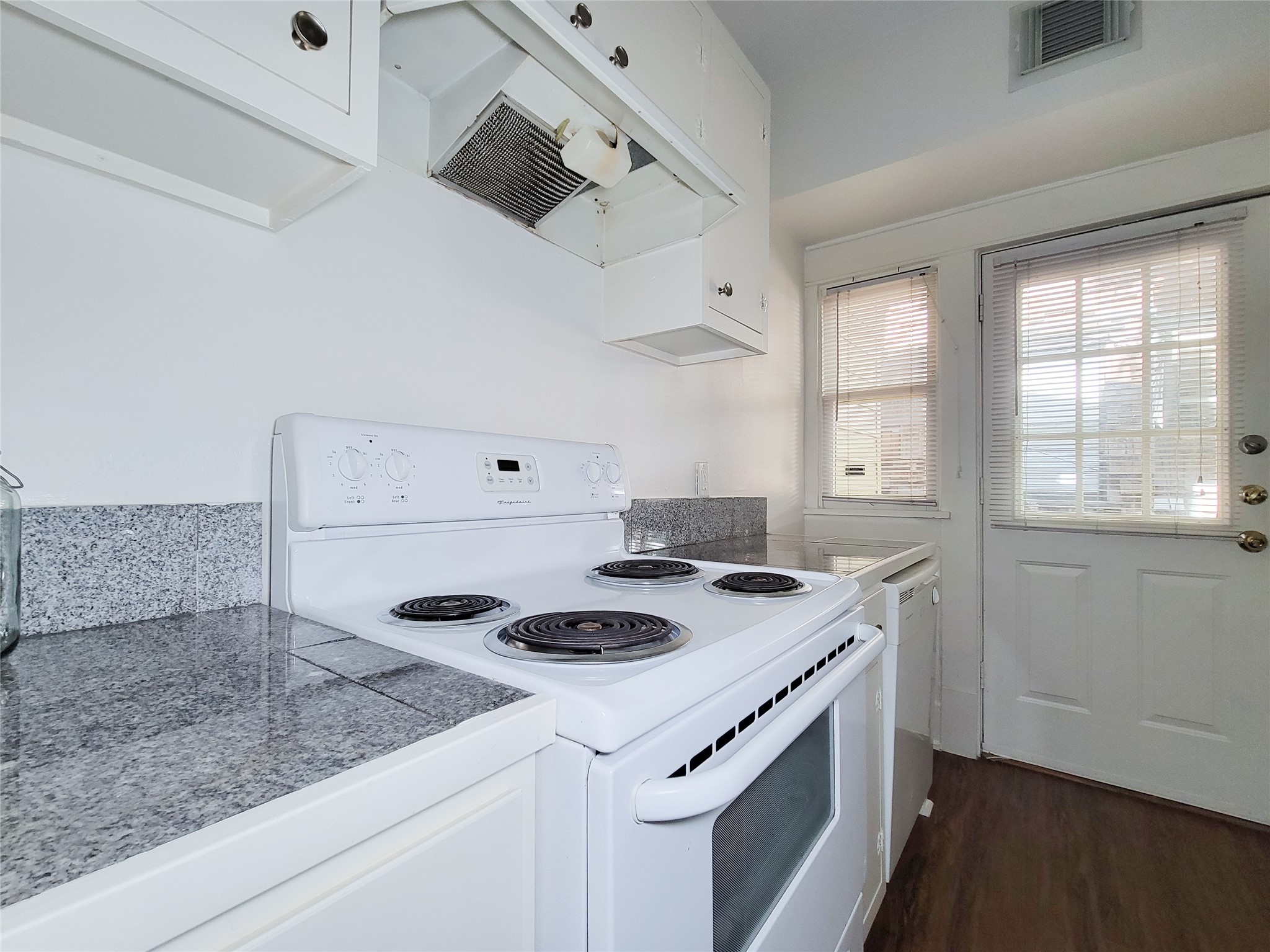 815 Sul Ross Street, Unit 1 Houston, TX 77006 - Photo 12 of 19