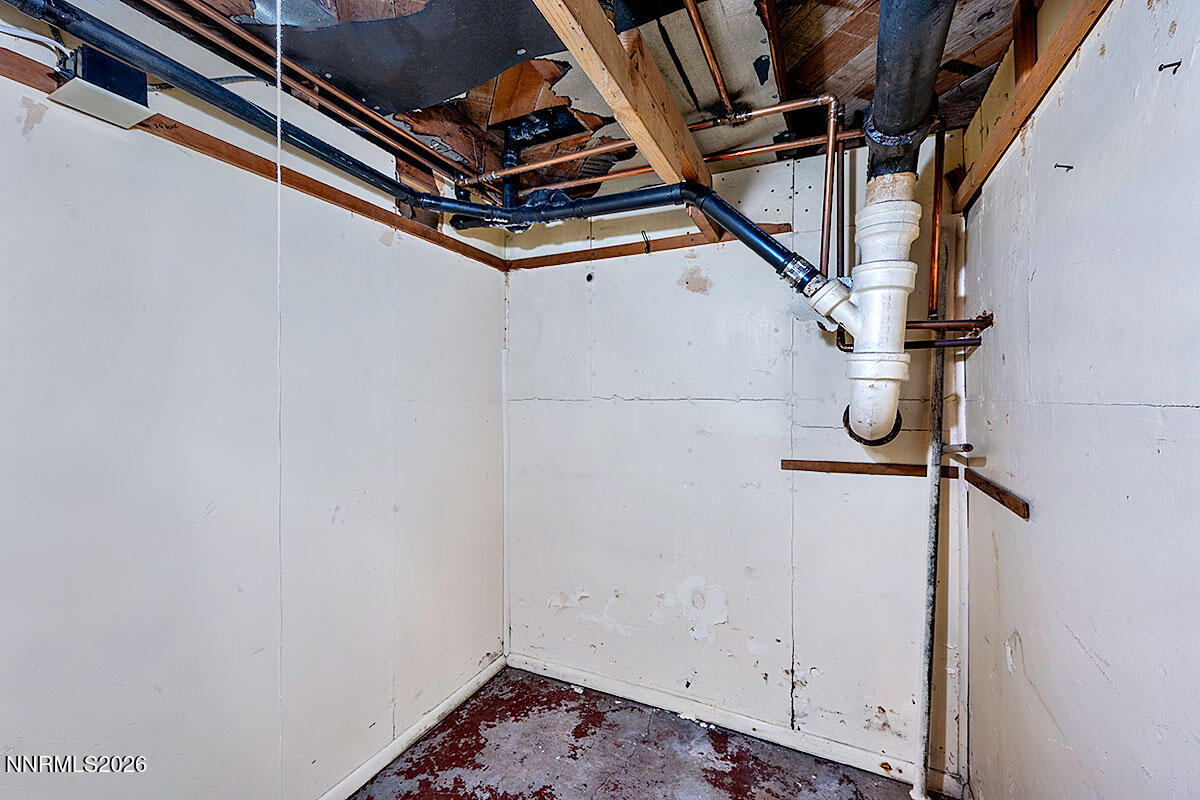 1295 Feather Way Reno, NV 89509 - Photo 21 of 27 _NZF4302-Edit