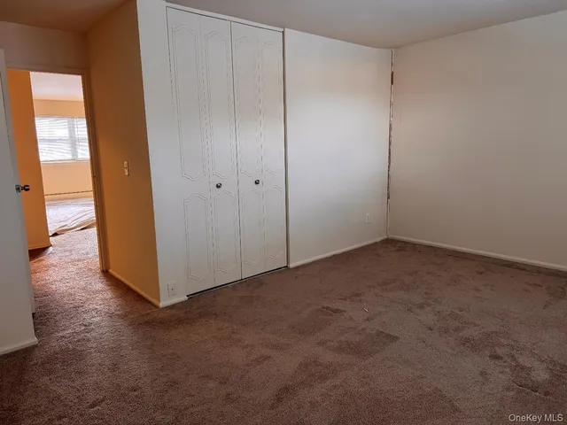 $2,000 | 796-800 Brookridge Drive, Unit 30, Valley Cottage, NY 10989