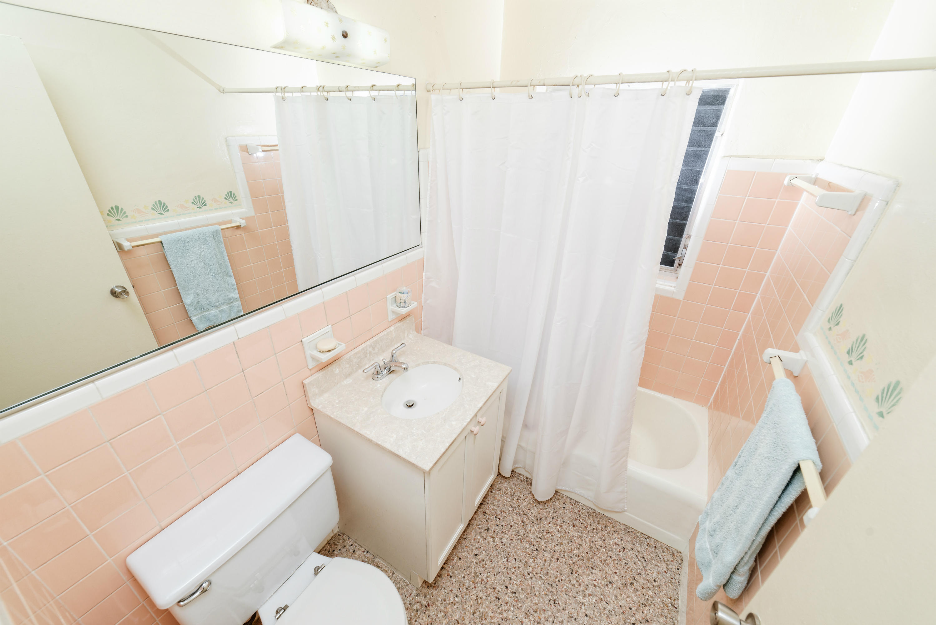 3621 Northwest 3rd Avenue Boca Raton, FL 33431 - Photo 30 of 43 bath shower RTW_8838_DxO