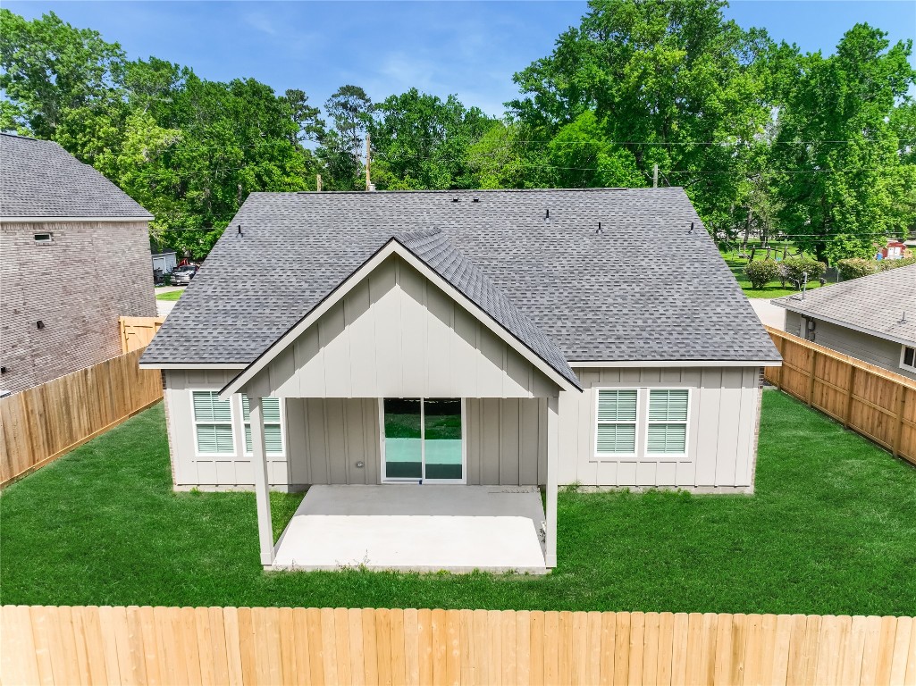 810 South Colbert Street Dayton, TX 77535 - Photo 29 of 31