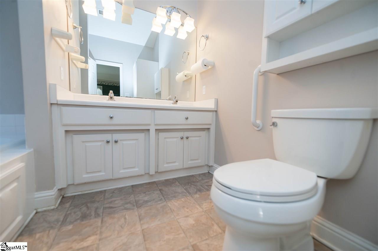 322 West Autumn Ridge Road Moore, SC 29369 - Photo 11 of 34 Gallery Image 11