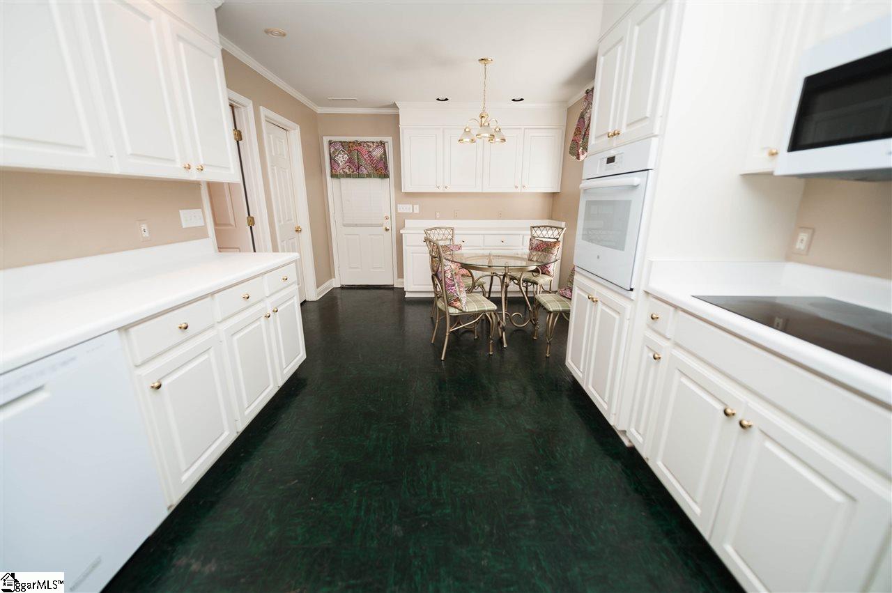 322 West Autumn Ridge Road Moore, SC 29369 - Photo 21 of 34 Gallery Image 21