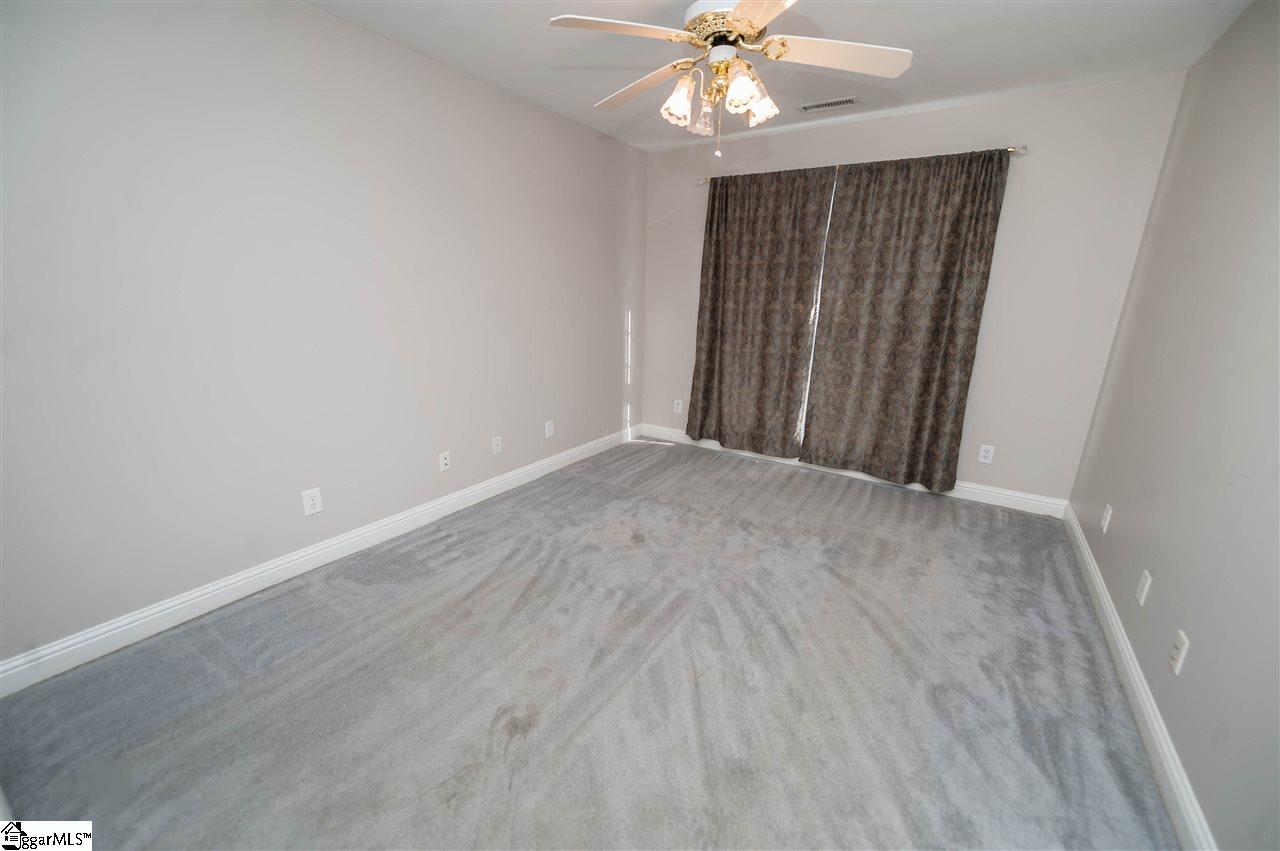 322 West Autumn Ridge Road Moore, SC 29369 - Photo 6 of 34 Gallery Image 6