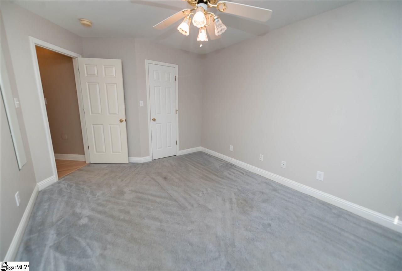 322 West Autumn Ridge Road Moore, SC 29369 - Photo 8 of 34 Gallery Image 8
