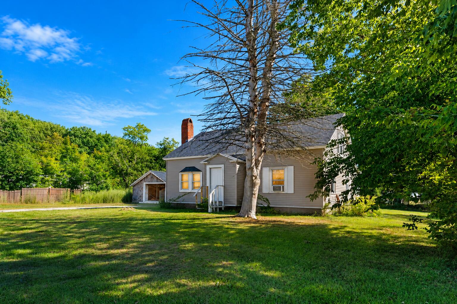 389 Randall Road Lewiston, ME 04240 - Photo 2 of 38 E65913EB-3880-4368-8641-97CB4E8BC3E9