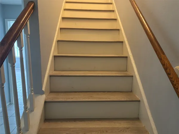 $2,250 | 402 Oak Harbor Drive, Houston, TX 77062