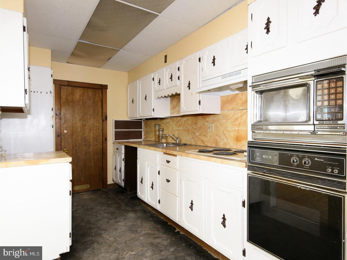 901 Marlyn Road Philadelphia, PA 19151 - Photo 13 of 24