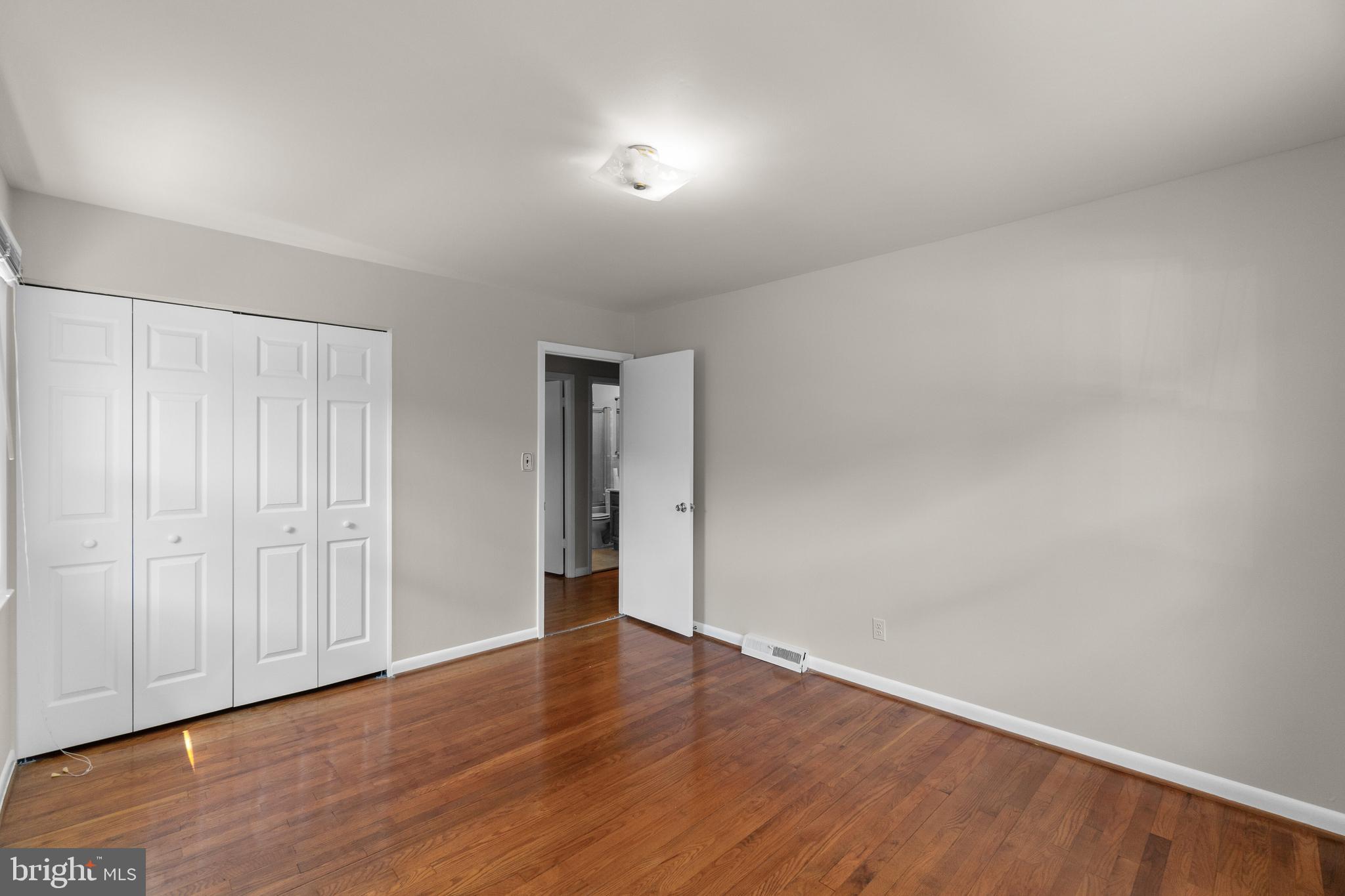 7413 Castlemoor Road Baltimore, MD 21244 - Photo 17 of 32 Bedroom