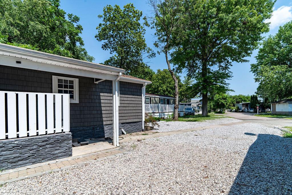 755 Stelzer Road, Unit 1230 Columbus, OH 43219 - Photo 4 of 24 DSC_6564-HDR-Edit