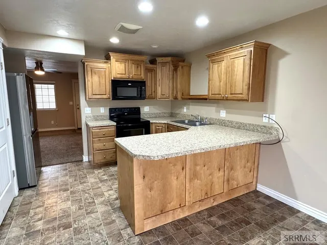 $279,900 | 171 Robison Drive, Ammon, ID 83406