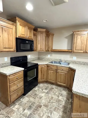 $279,900 | 171 Robison Drive, Ammon, ID 83406