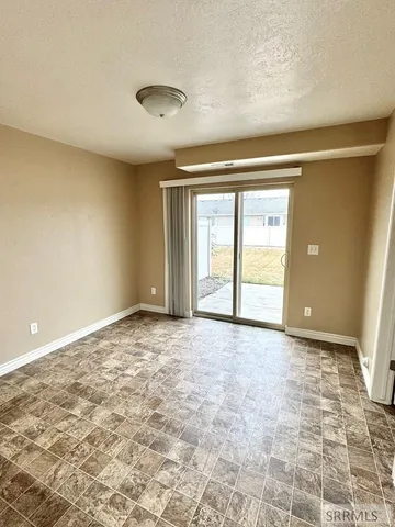 $279,900 | 171 Robison Drive, Ammon, ID 83406