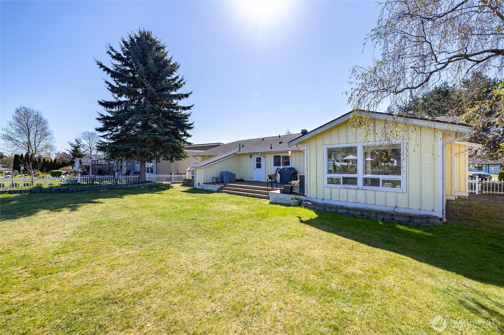 8252 Cowichan Road Blaine, WA 98230 - Photo 26 of 35