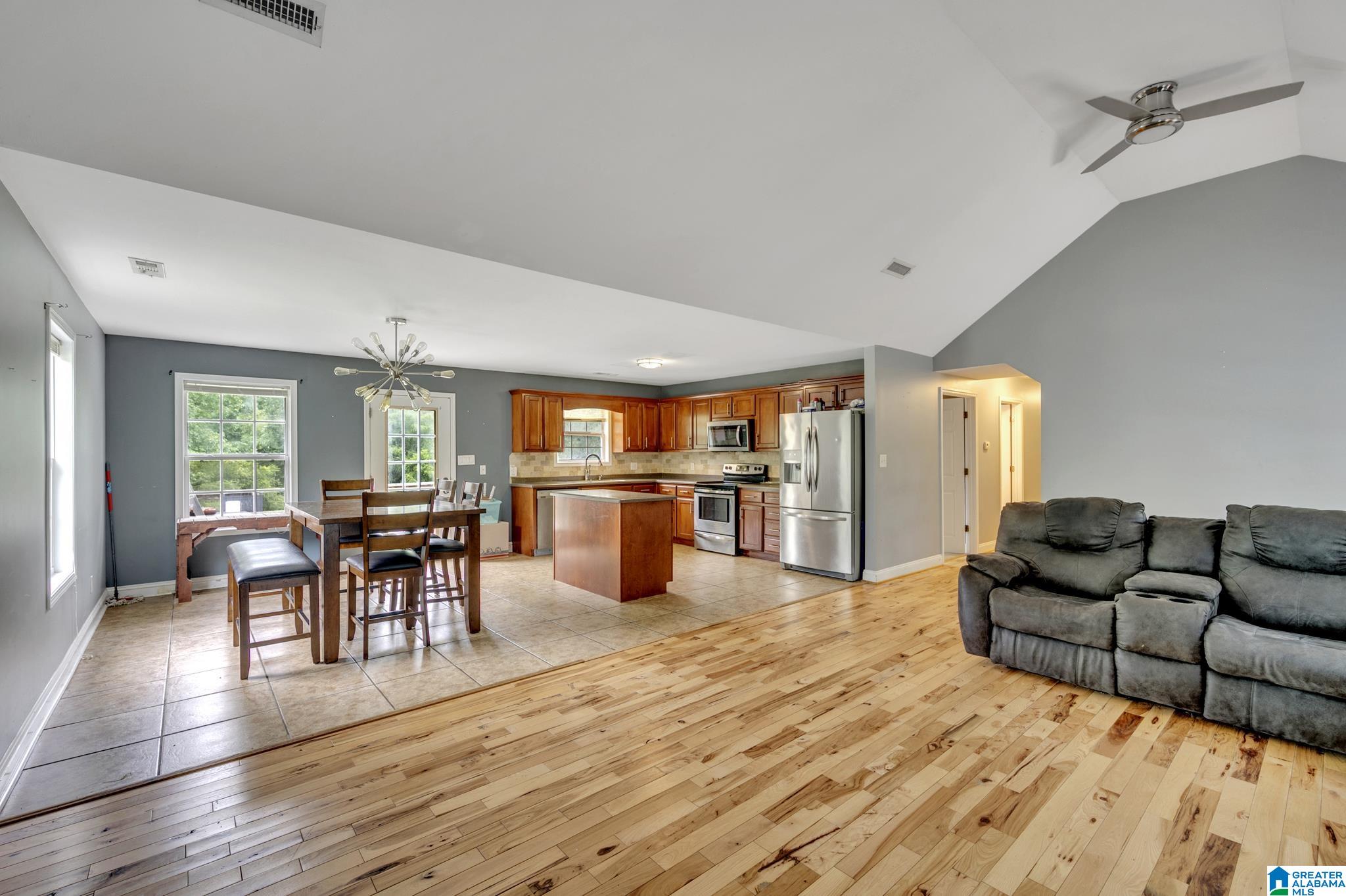 945 Wood Road Oneonta, AL 35121 - Photo 23 of 33
