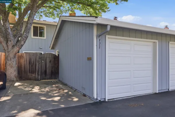 $589,000 | 1423 St James Parkway, Concord, CA 94521