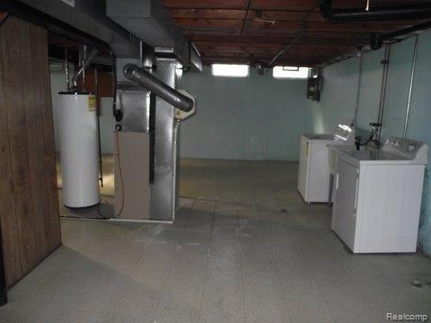 24009 Greenhill Road, Unit 112 Warren, MI 48091 - Photo 10 of 11 10.JPG