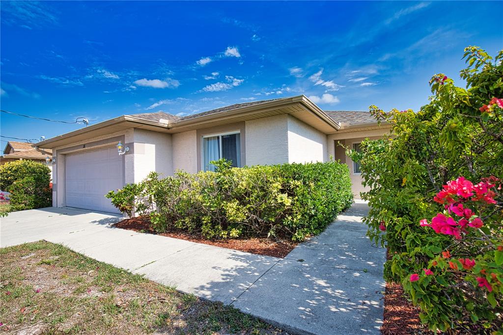 116 Albatross Road Rotonda West, FL 33947 - Photo 3 of 28