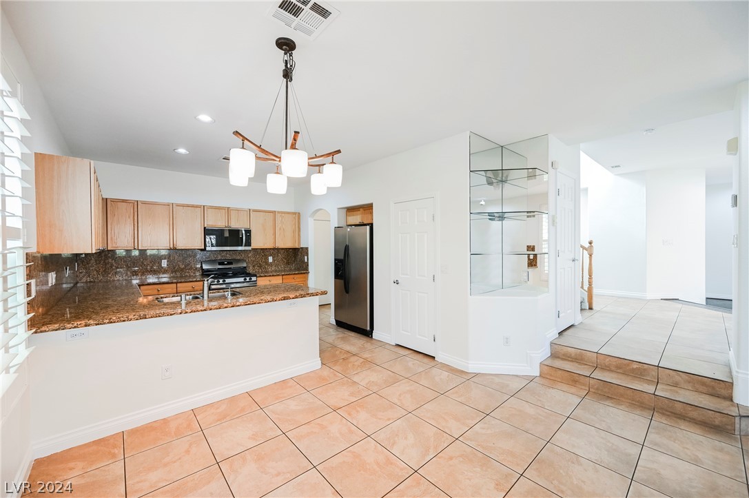 9017 Rendon Street Las Vegas, NV 89143 - Photo 19 of 60