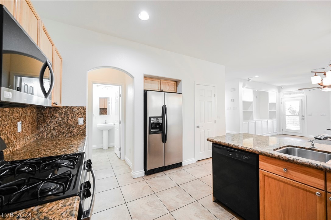 9017 Rendon Street Las Vegas, NV 89143 - Photo 24 of 60