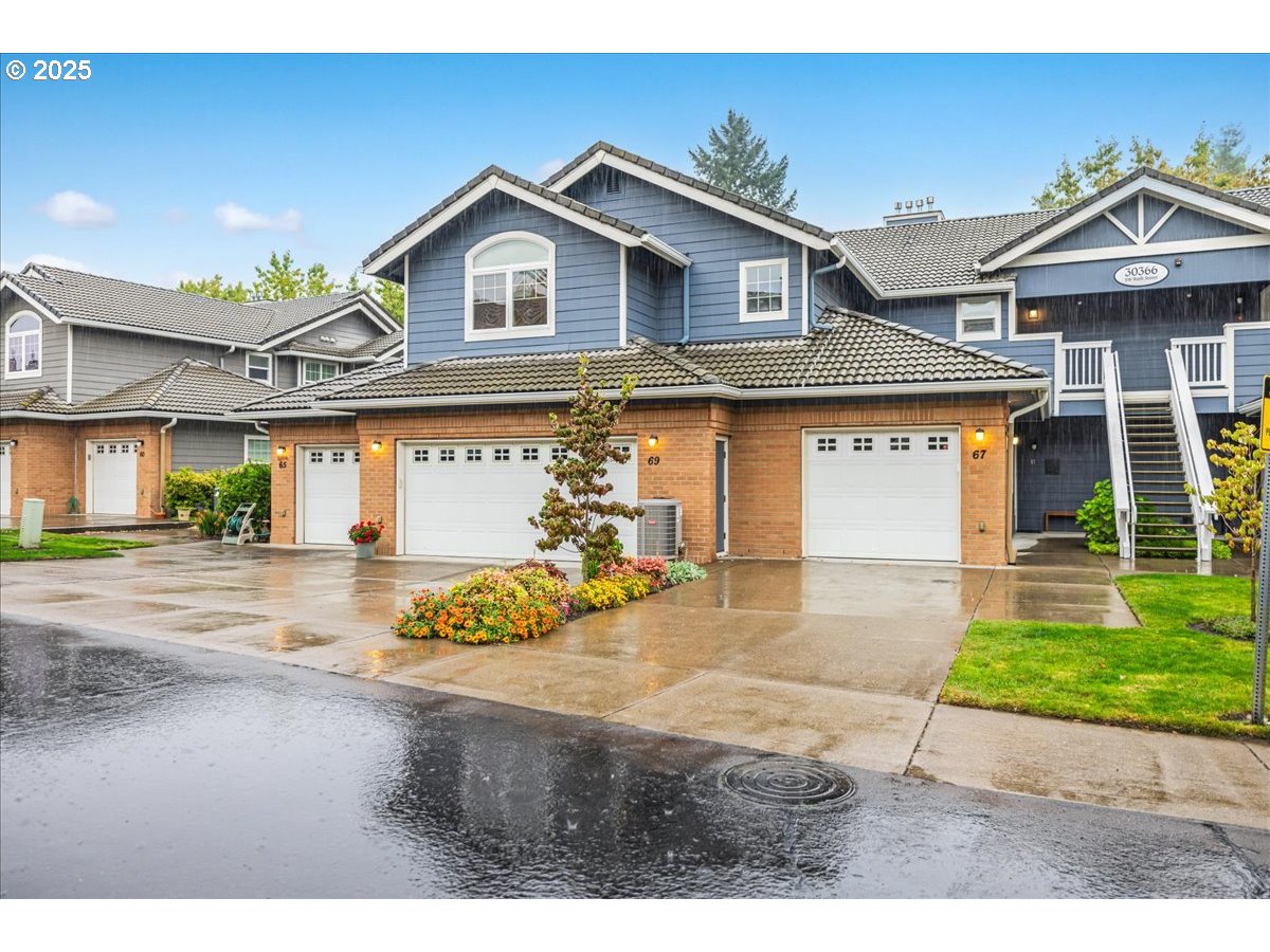 30366 Southwest Ruth Street, Unit 69 Wilsonville, OR 97070 - Photo 2 of 40 Exterior