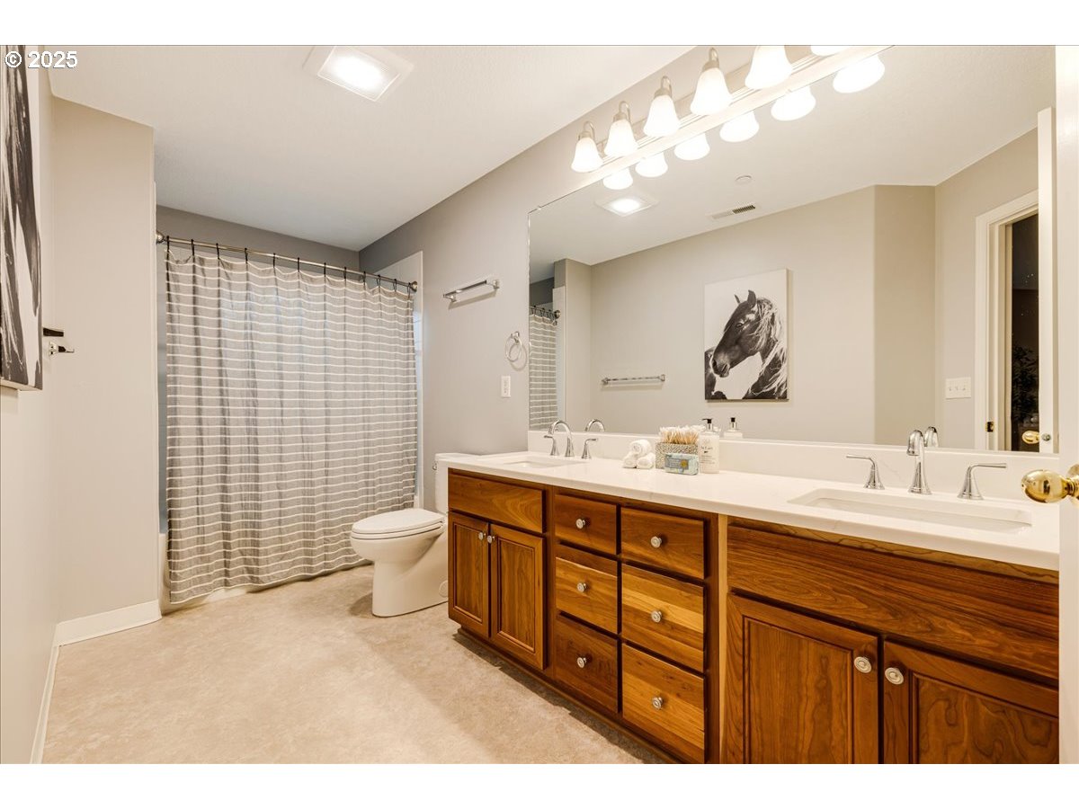 30366 Southwest Ruth Street, Unit 69 Wilsonville, OR 97070 - Photo 32 of 40 Attached Bathroom #2
