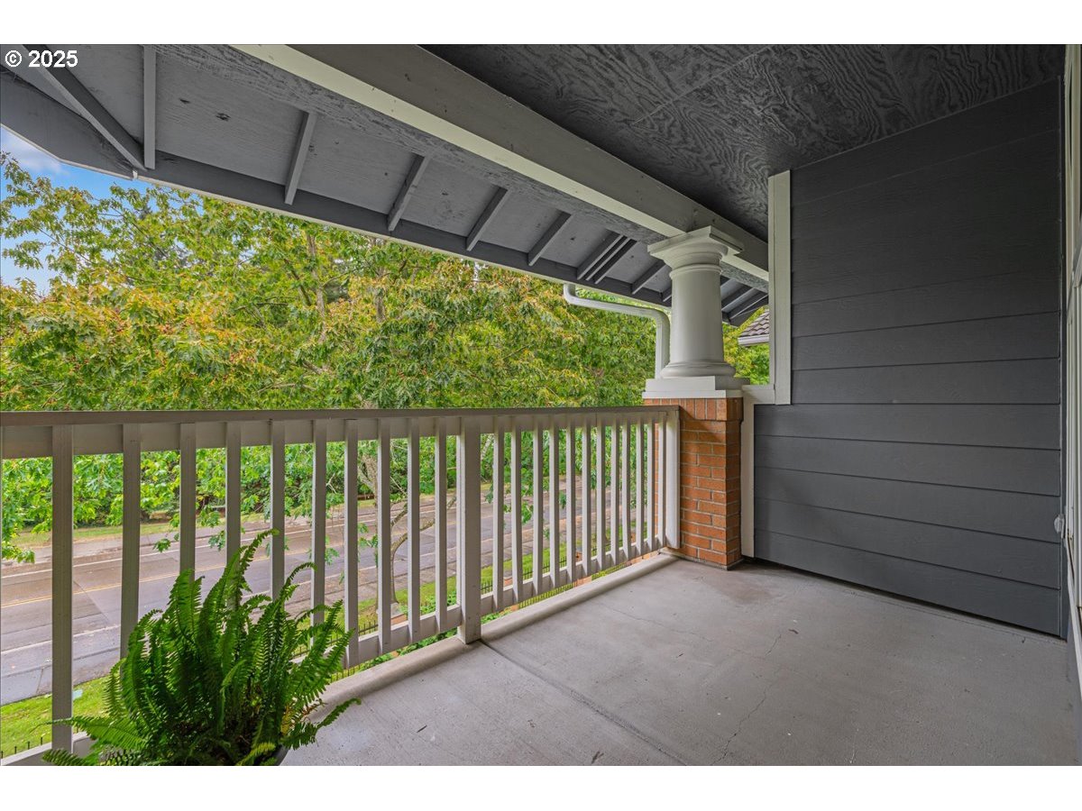 30366 Southwest Ruth Street, Unit 69 Wilsonville, OR 97070 - Photo 33 of 40 Balcony