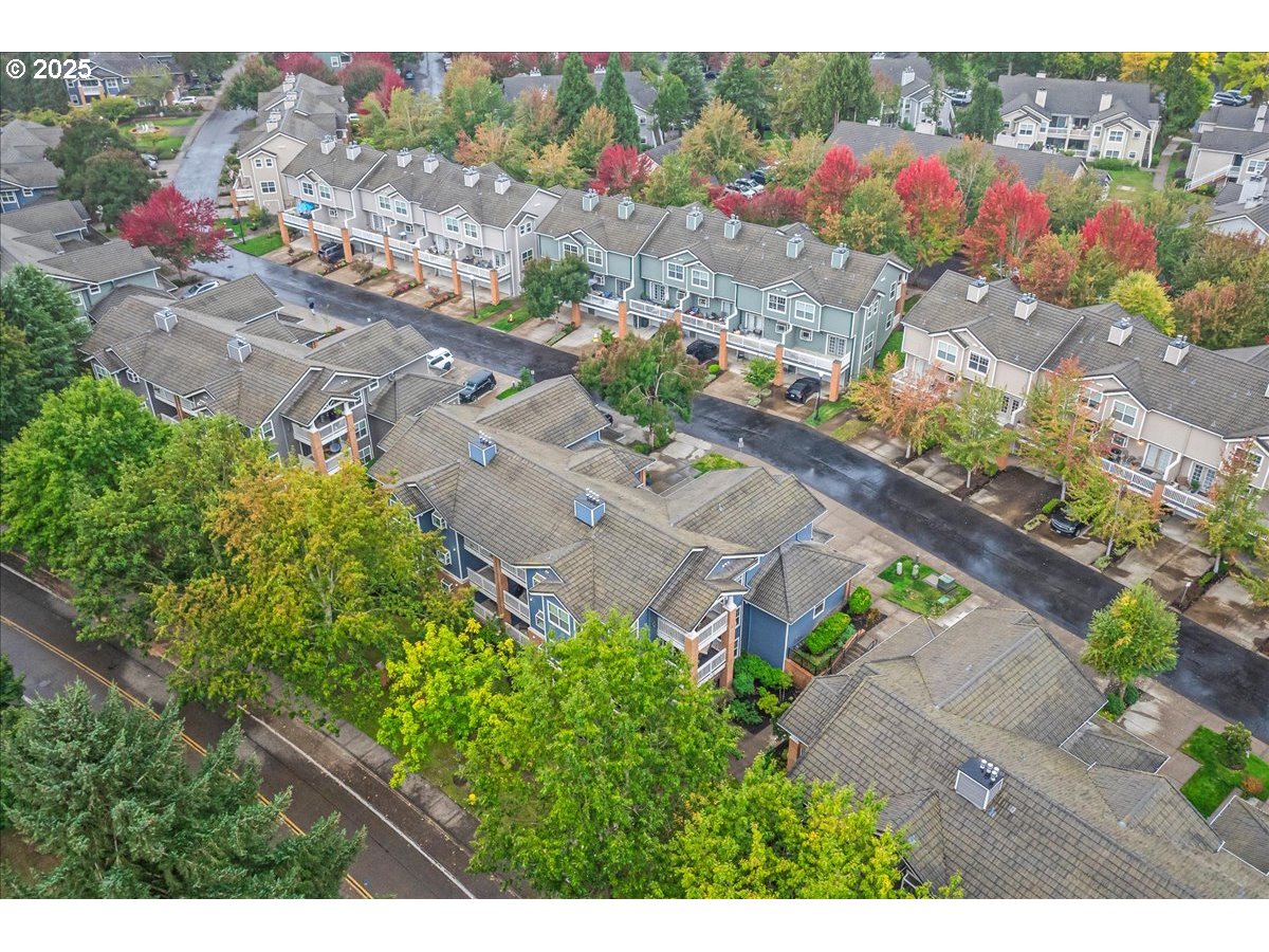 30366 Southwest Ruth Street, Unit 69 Wilsonville, OR 97070 - Photo 38 of 40 Drone View/UAV