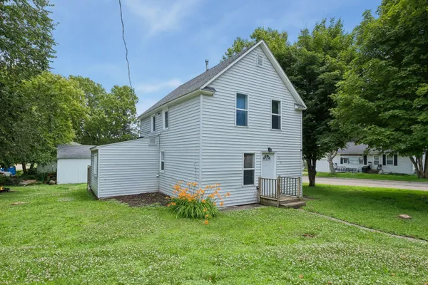 $210,000 | 415 Francis Street, Faribault, MN 55021