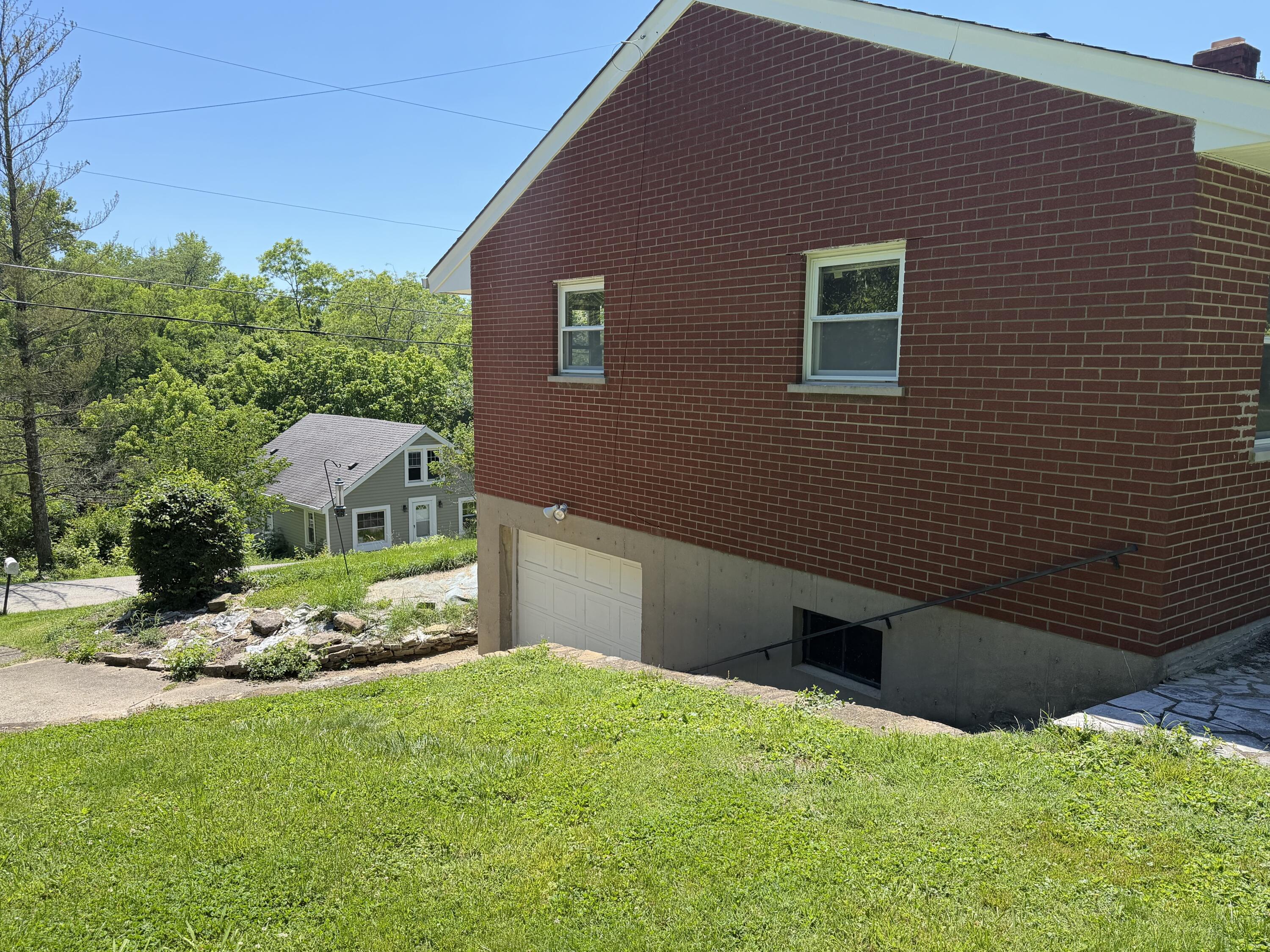207 Savoy Road Newport, KY 41076 - Photo 5 of 14