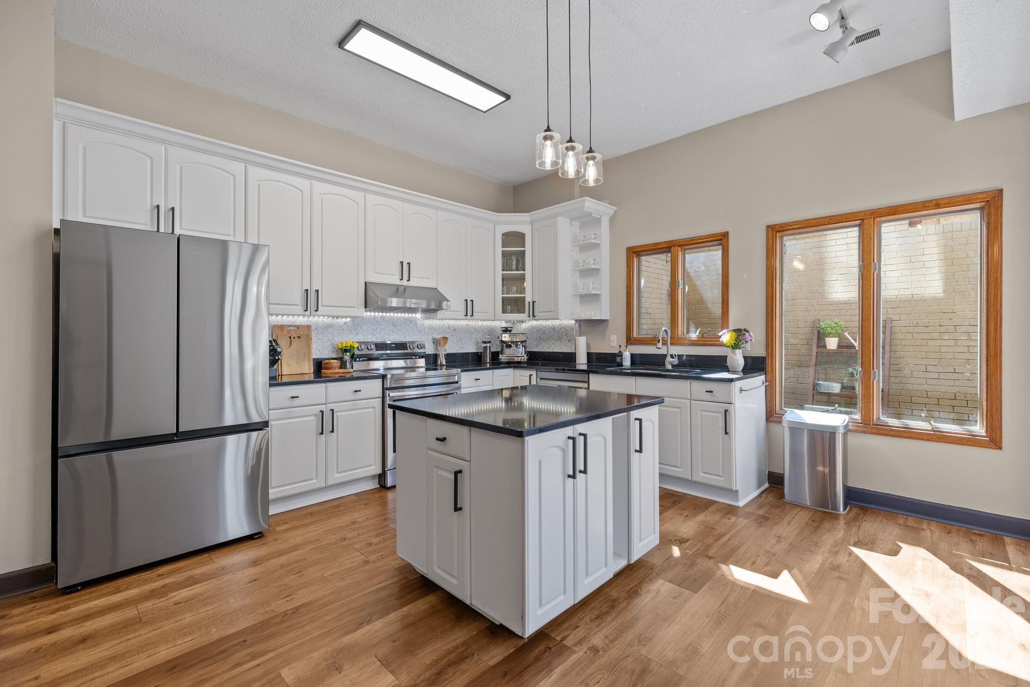 13634 Pine Harbor Road Charlotte, NC 28278 - Photo 14 of 48