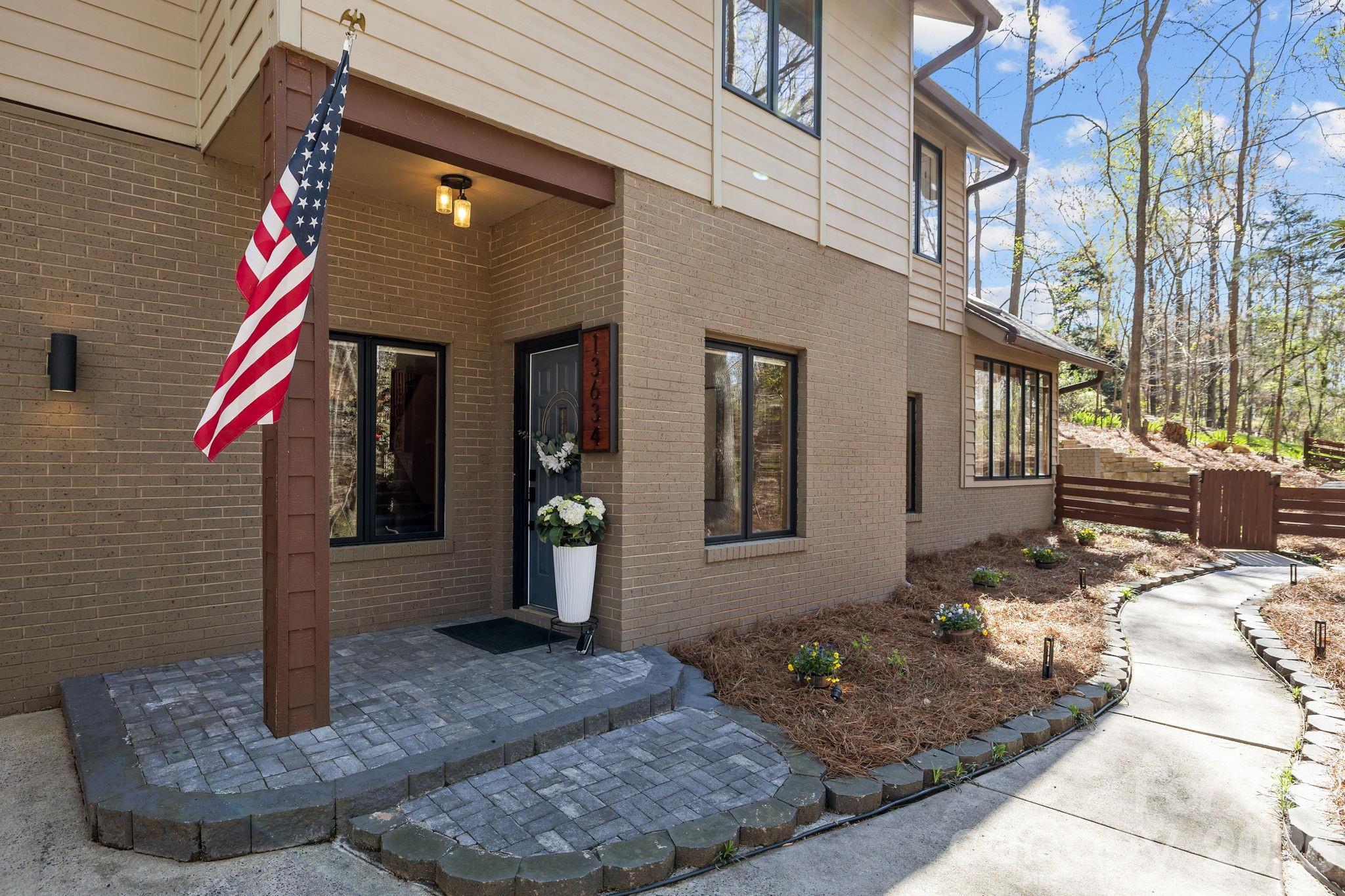 13634 Pine Harbor Road Charlotte, NC 28278 - Photo 33 of 48