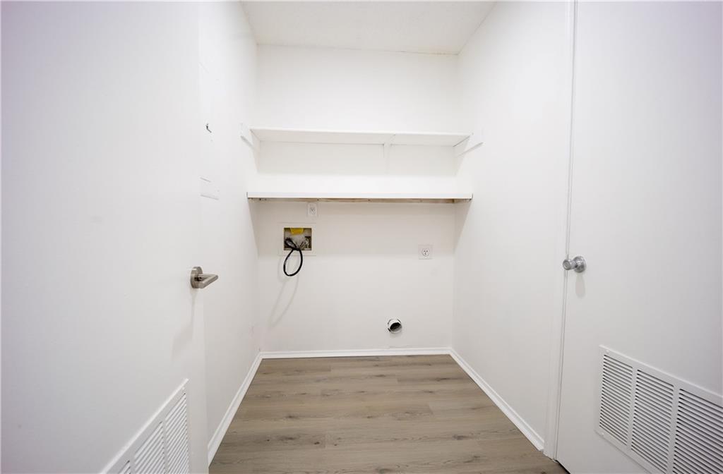 2712 Huntingdon Chase Atlanta, GA 30350 - Photo 21 of 27 a view of utility room