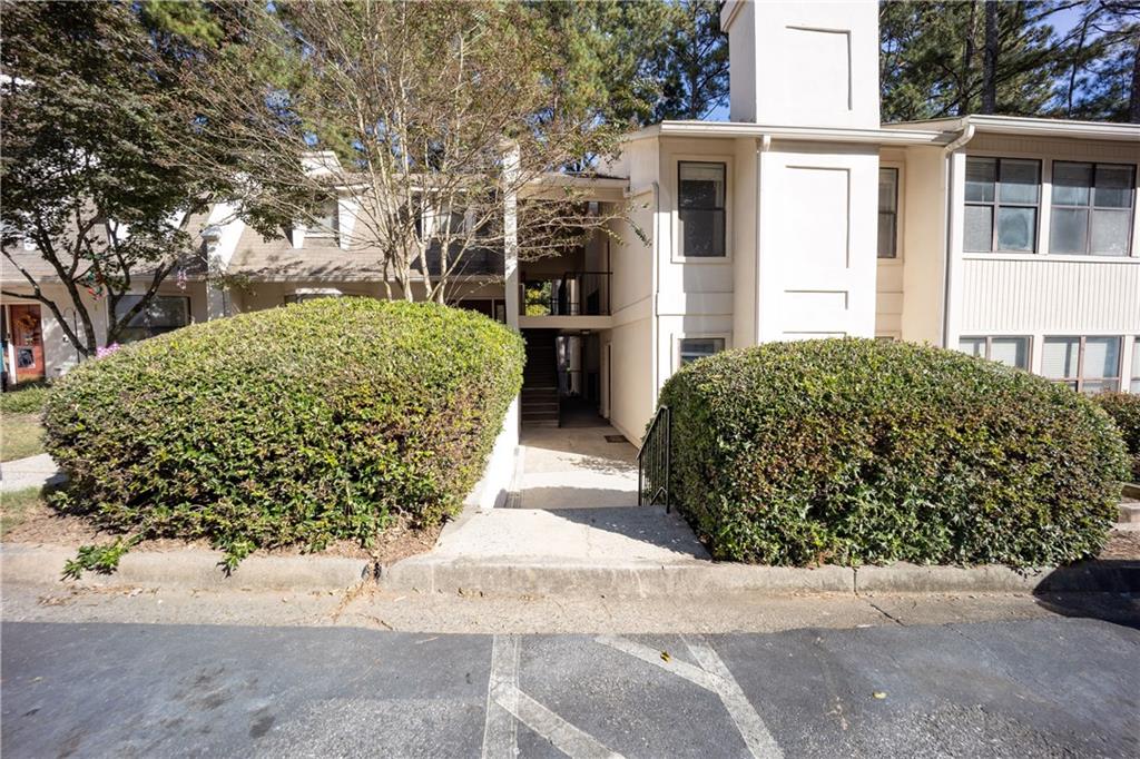 2712 Huntingdon Chase Atlanta, GA 30350 - Photo 24 of 27 a view of a entryway door front of house