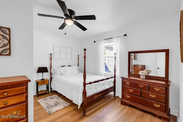 $2,295 | 1616 Hollywood Boulevard, Biloxi, MS 39531