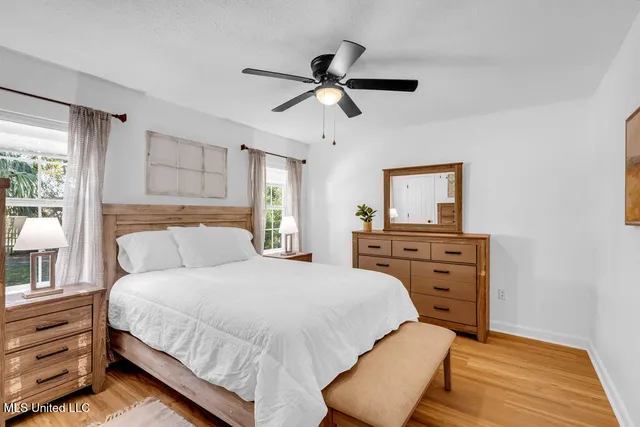 $2,295 | 1616 Hollywood Boulevard, Biloxi, MS 39531