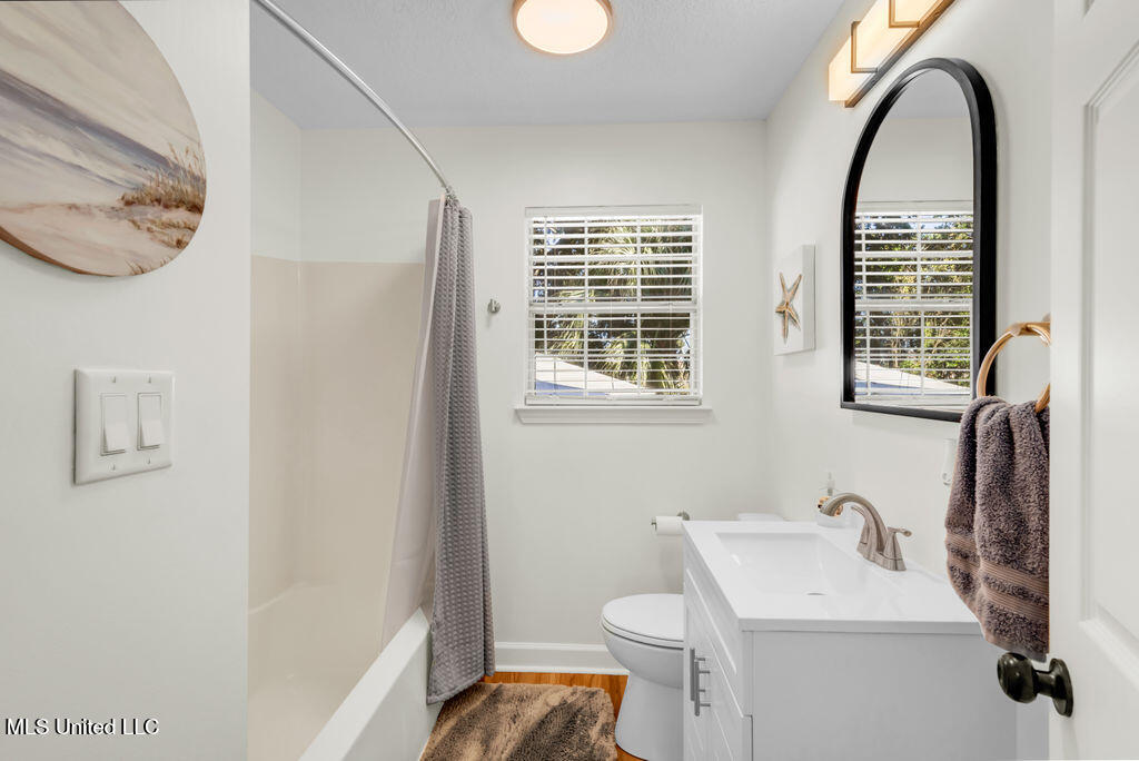 1616 Hollywood Boulevard Biloxi, MS 39531 - Photo 19 of 25 1616HollywoodBlvd-24