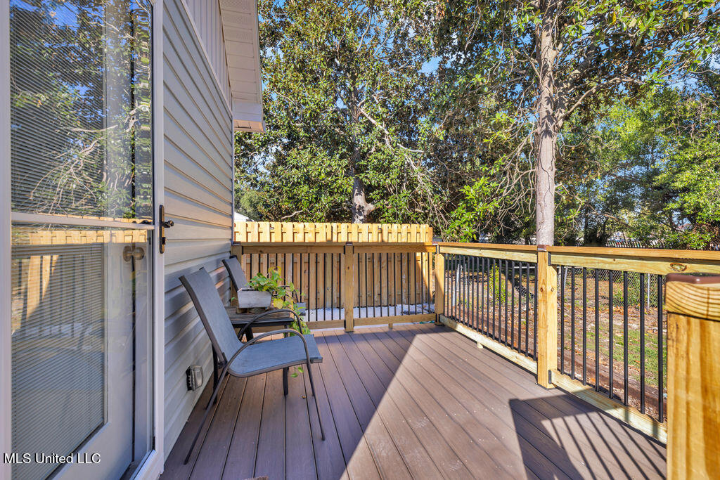 1616 Hollywood Boulevard Biloxi, MS 39531 - Photo 22 of 25 1616HollywoodBlvd-25