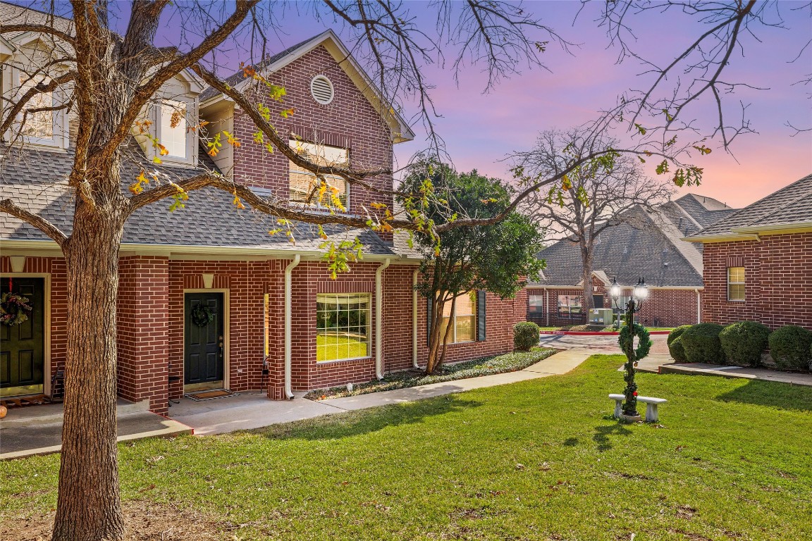 5515 Davis Lane, Unit 32 Austin, TX 78749 - Photo 2 of 40