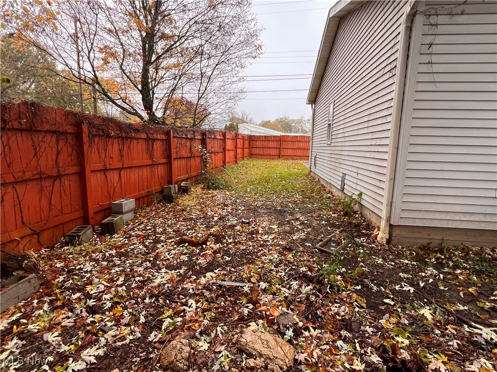 44993 Crestview Road Columbiana, OH 44408 - Photo 6 of 47