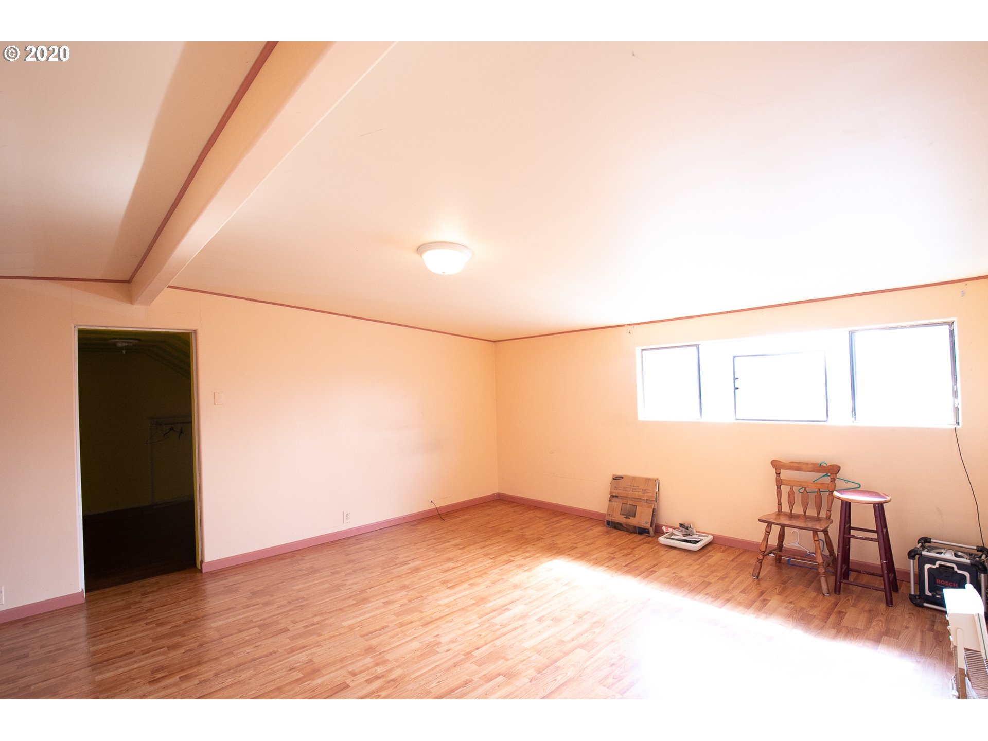 3735 Bell Avenue Eugene, OR 97402 - Photo 17 of 21