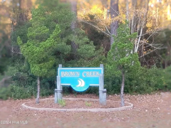 $94,900 | 258 Port Drive, Oriental, NC 28571